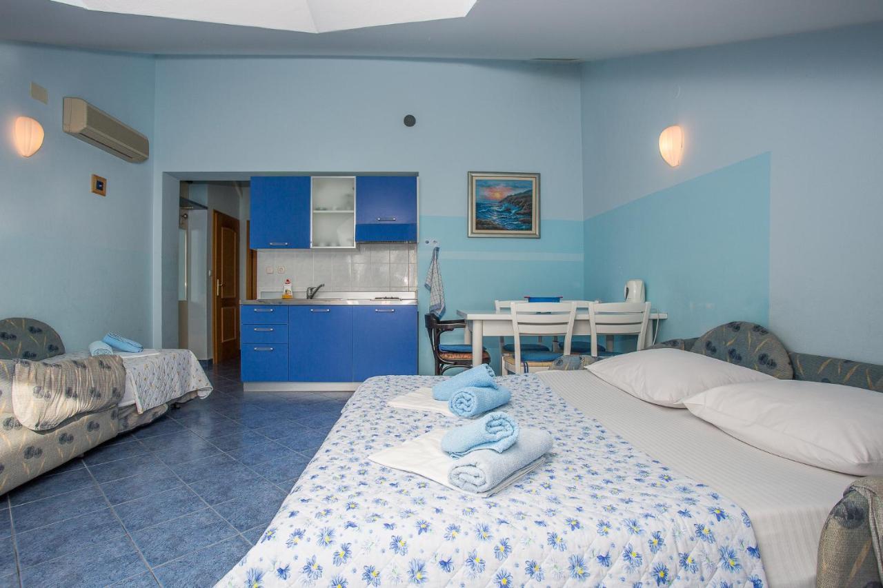Villa Jerkan Podstrana Exteriör bild