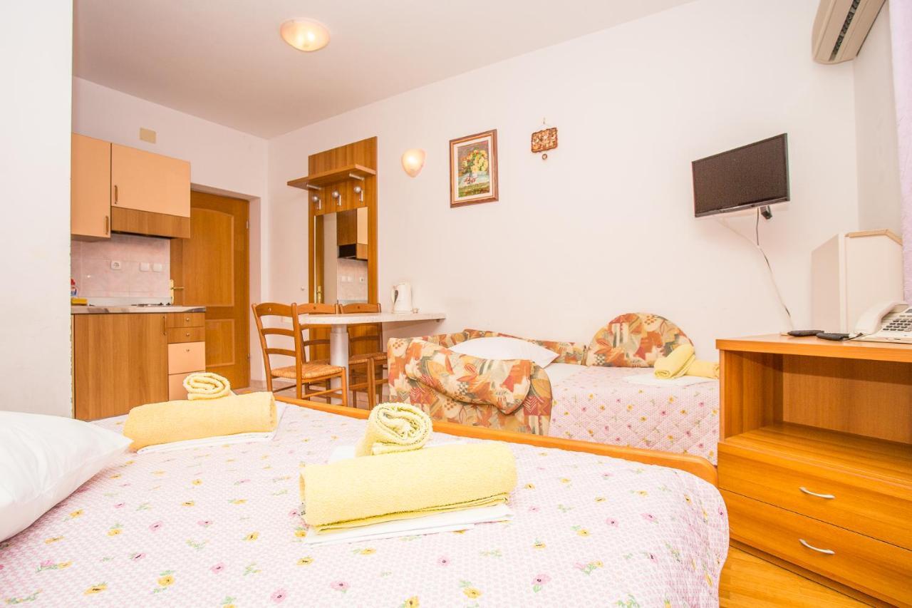 Villa Jerkan Podstrana Exteriör bild