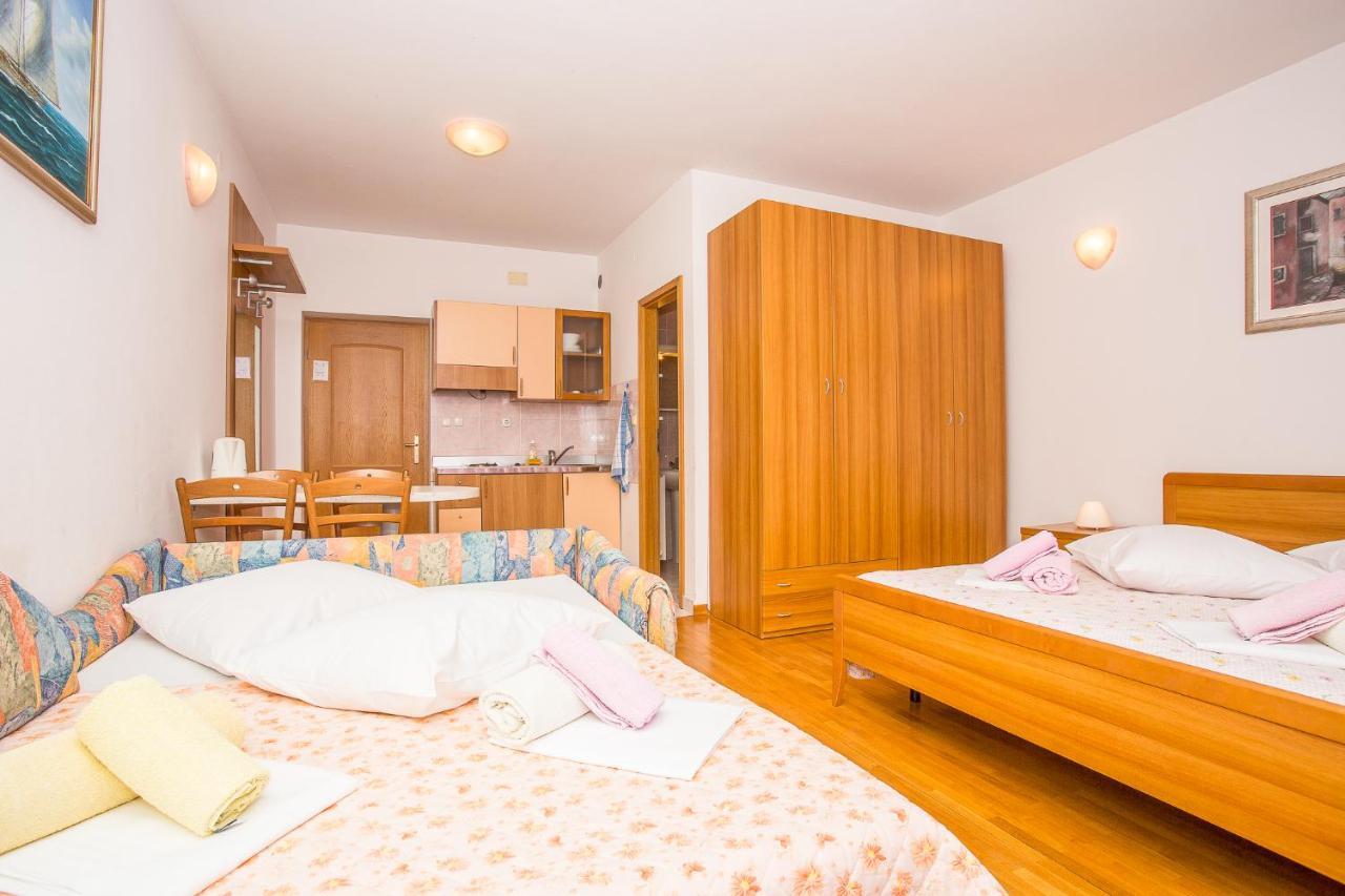 Villa Jerkan Podstrana Exteriör bild